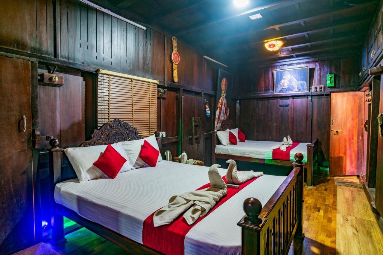 Castillo De Woods , The Private Luxury Villa , 8 Bhk, Vattavada Kottakamboor Exteriér fotografie